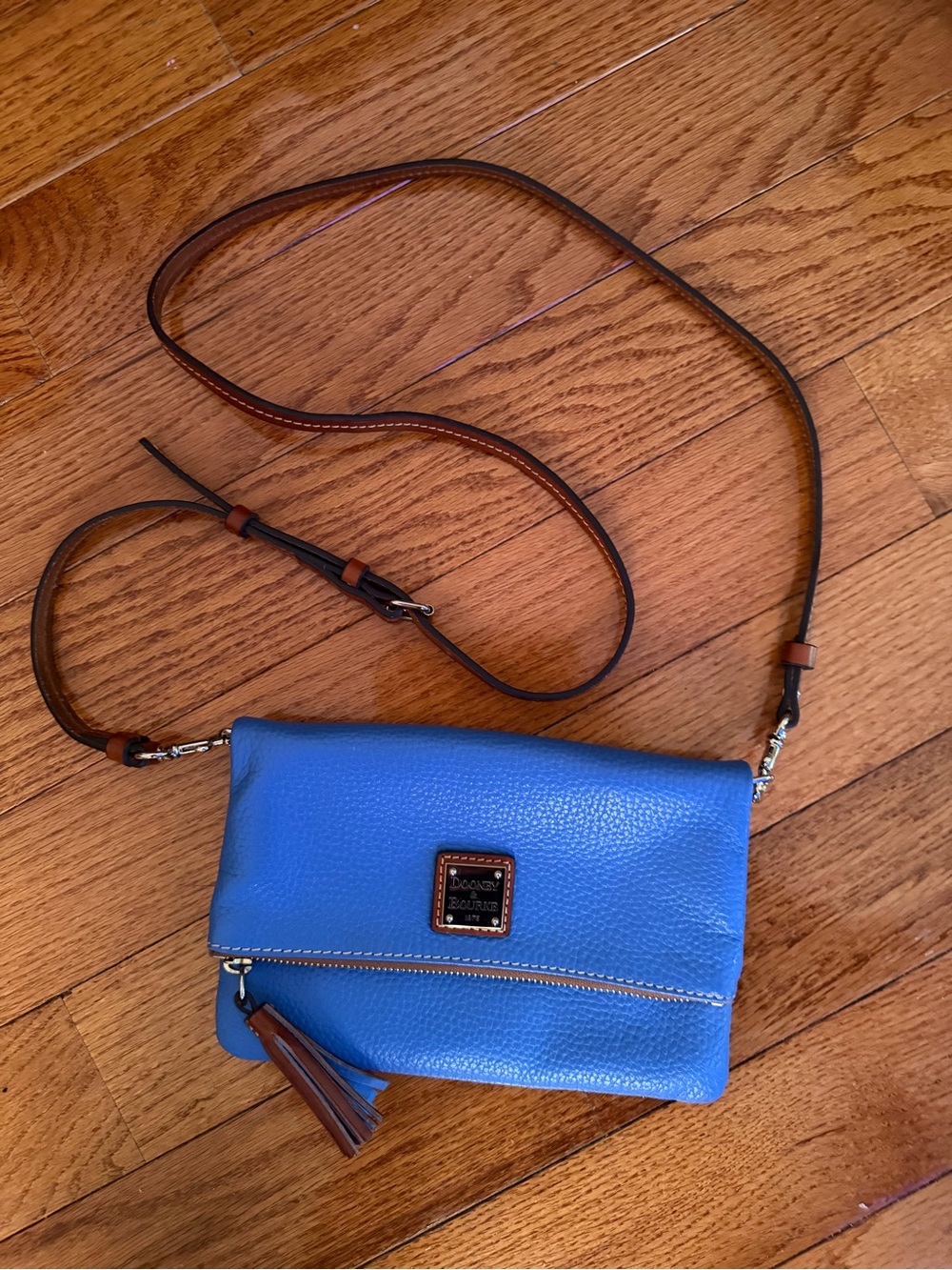 Dooney & Bourke Pebble Grain Foldover Zip Crossbody bag